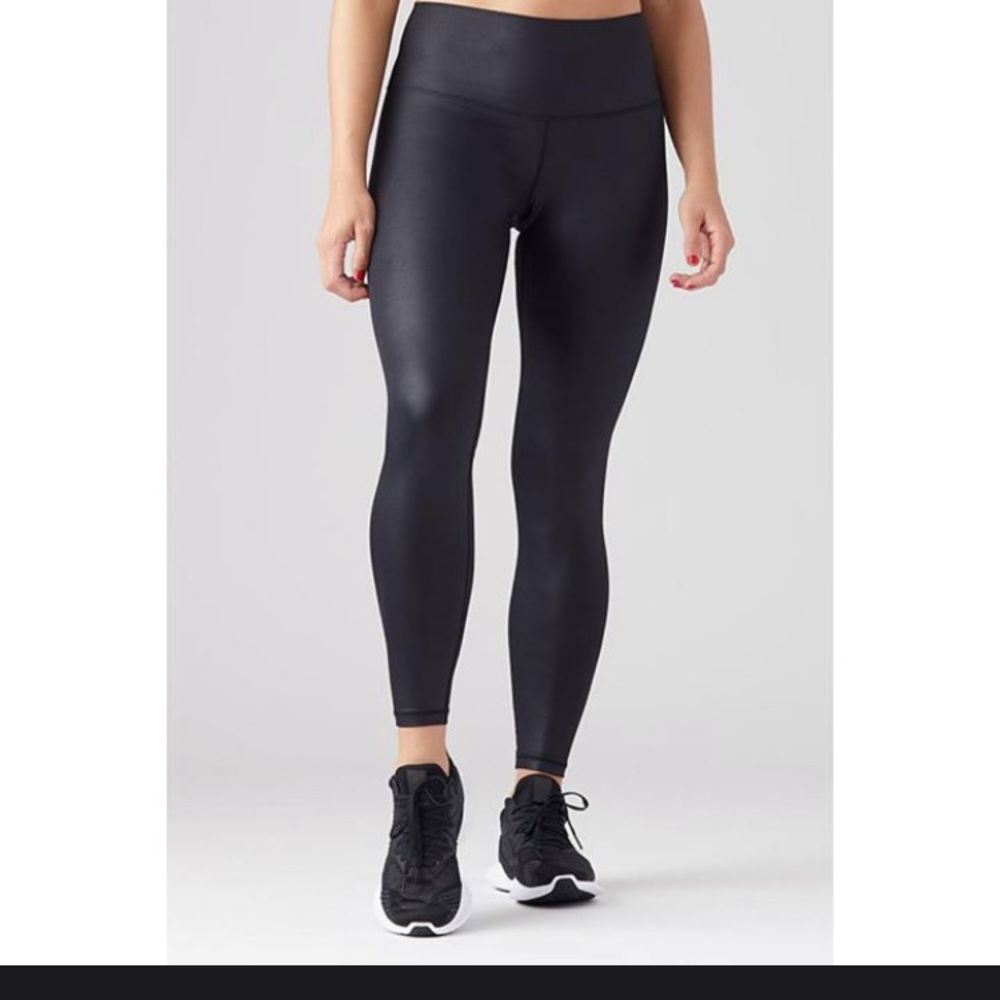 Glyder high power legging polished black